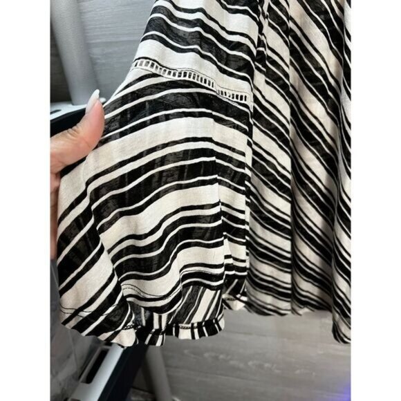 NWOT NEW DIRECTIONS Striped Surplice Tunic XL - Picture 4 of 5